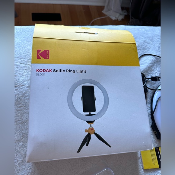 Kodak Selfie Ring Light - Picture 1 of 3
